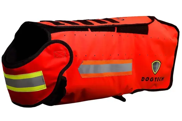 Orange skyddsväst för hundar som lämpar sig för jakt